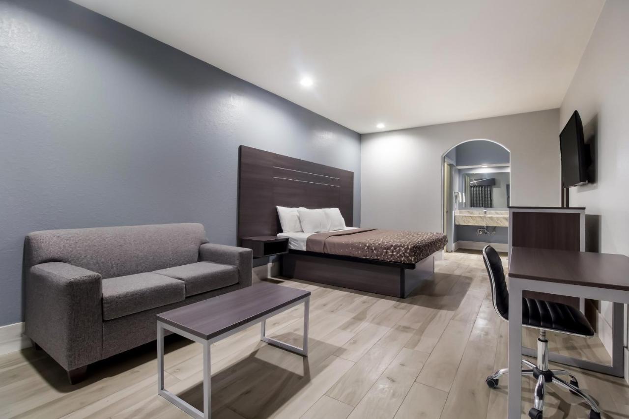 Americas Best Value Platinum Inn & Suites Хьюстон Экстерьер фото