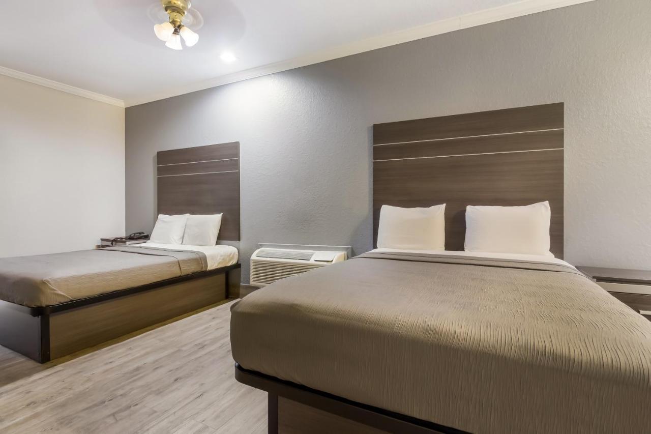 Americas Best Value Platinum Inn & Suites Хьюстон Экстерьер фото