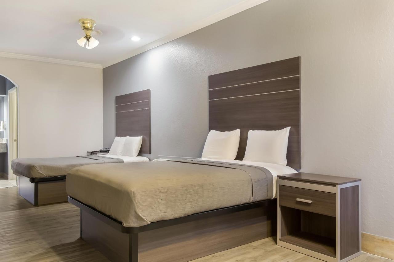 Americas Best Value Platinum Inn & Suites Хьюстон Экстерьер фото